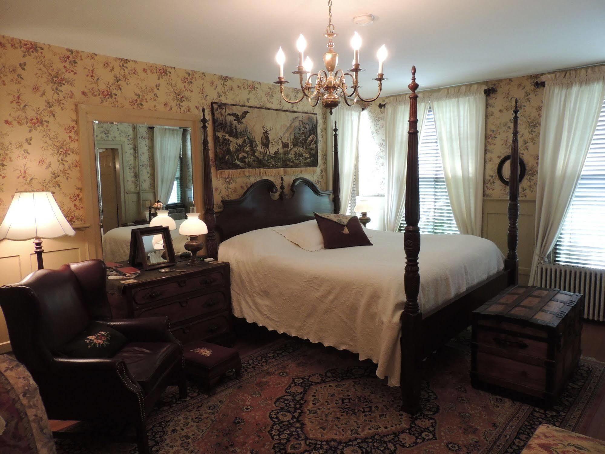 1868 Magnolia House Inn Lexington Extérieur photo